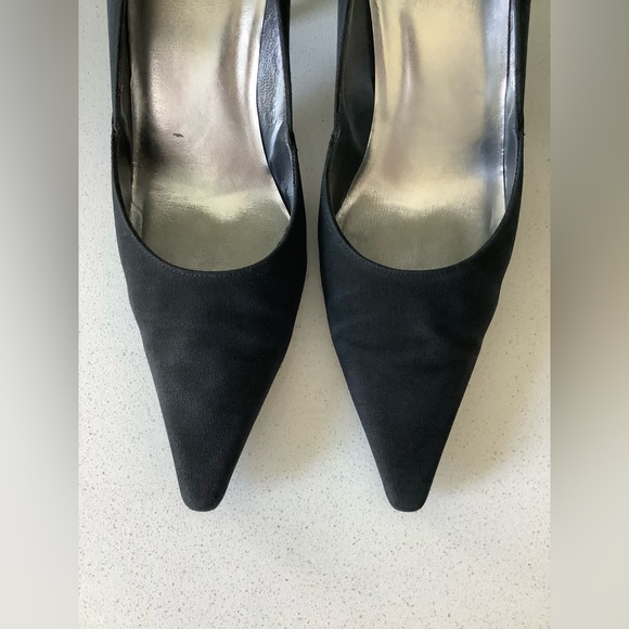 Stuart Weitzman Black Silk Pointed Toe Heels 
Size: 7 1/2 - Picture 4 of 6